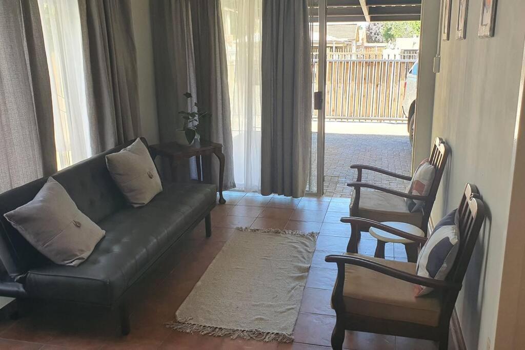 Apartment At The Ridge *